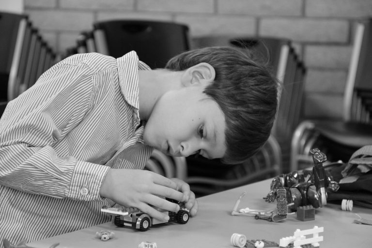 Populárna stavebnica LEGO si získala dospelých aj deti na celom svete – Prečítajte si o nej všetky zaujímavé informácie
