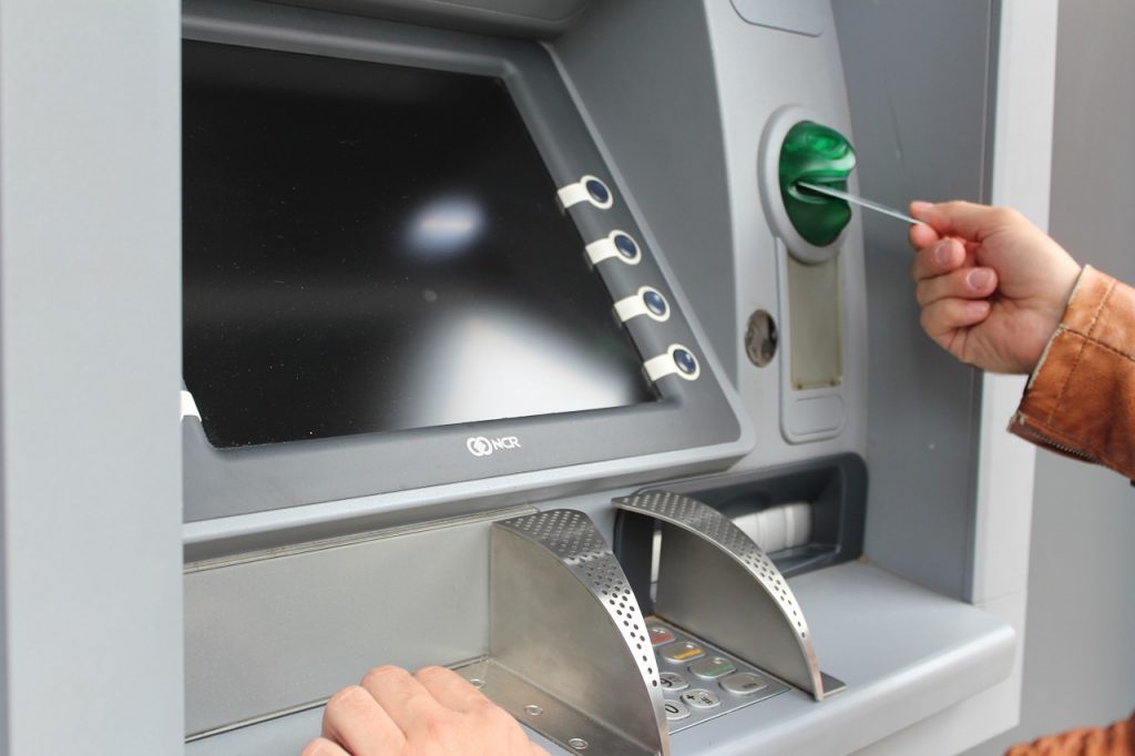 atm-1524870_1280