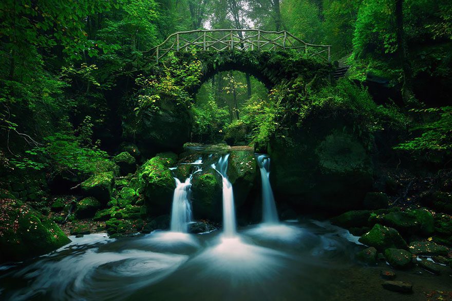 old-mysterious-bridges1__880