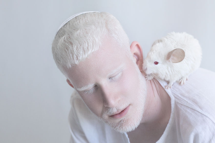 albino8