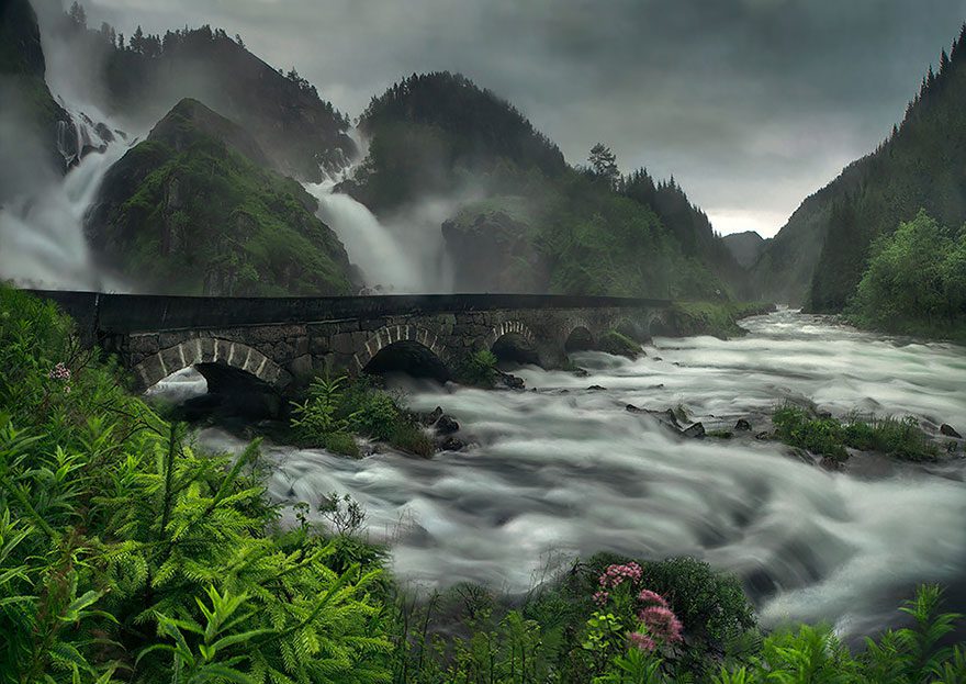 old-bridges-121__880