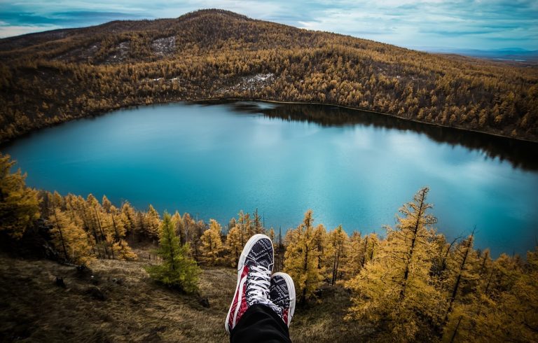20 najlepších tipov ako lacno cestovať po svete