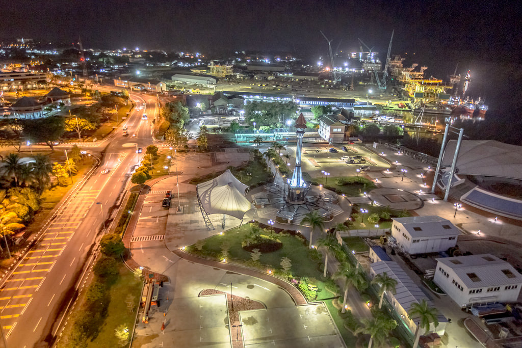 Kuala Belait at Night by IQRemix brunei fotografia