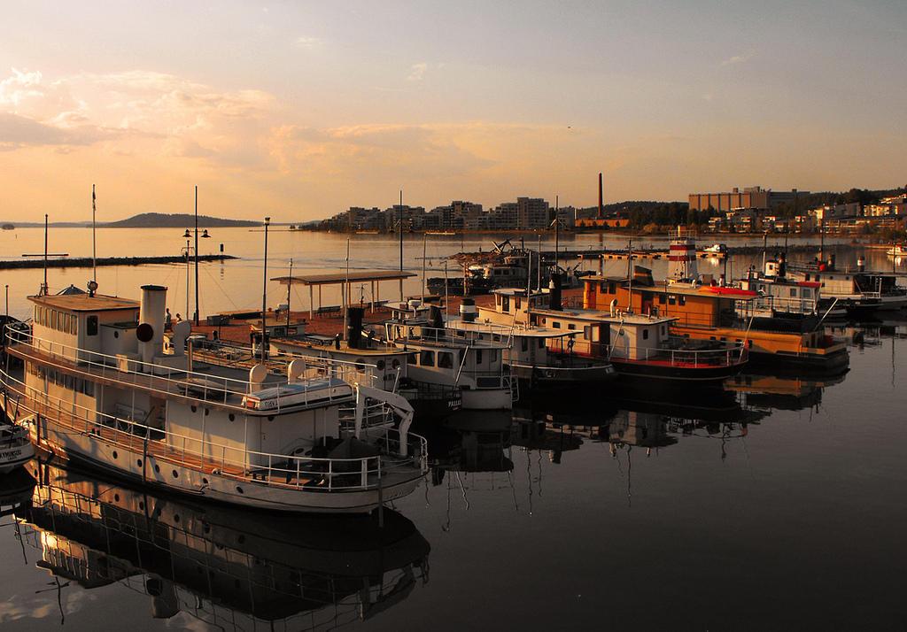 Harbour Scene At Sunset by Miguel Virkkunen Carvalho finlandia fotografia