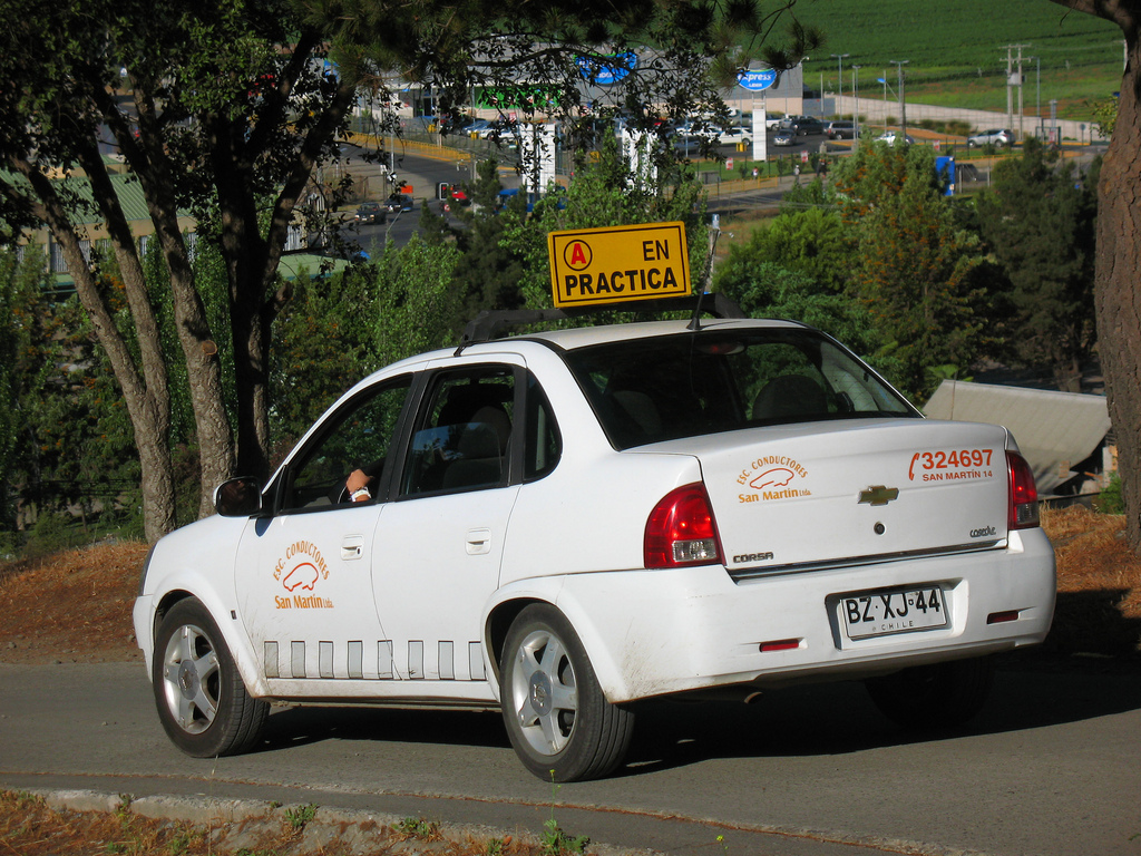 Chevrolet Corsa driving school 2009 by RL GNZLZ driving school fotografia