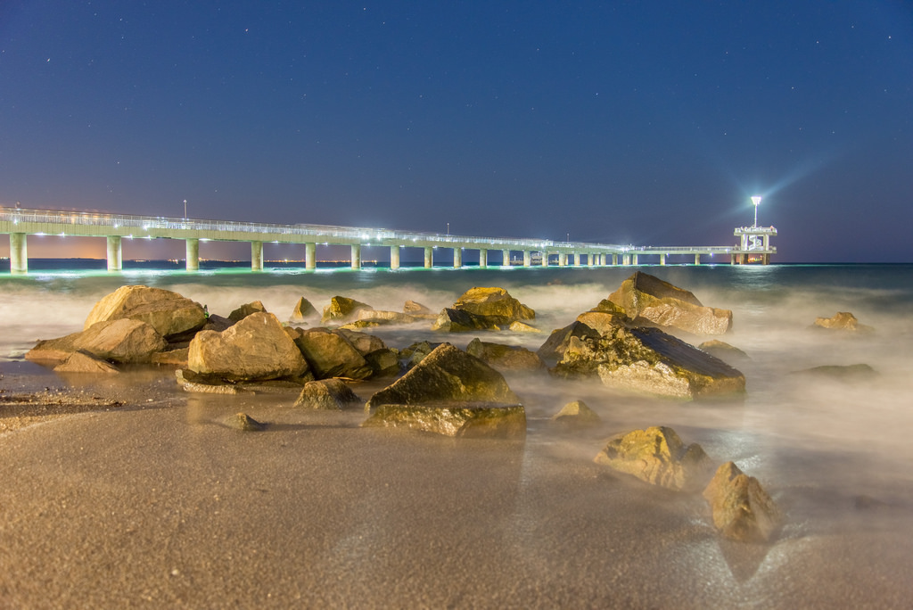 An evening at the beach by kewl burgas fotografia