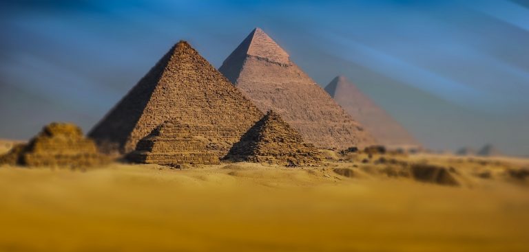 Egypt plánuje postaviť v blízkej dobe najväčší solárny park na svete