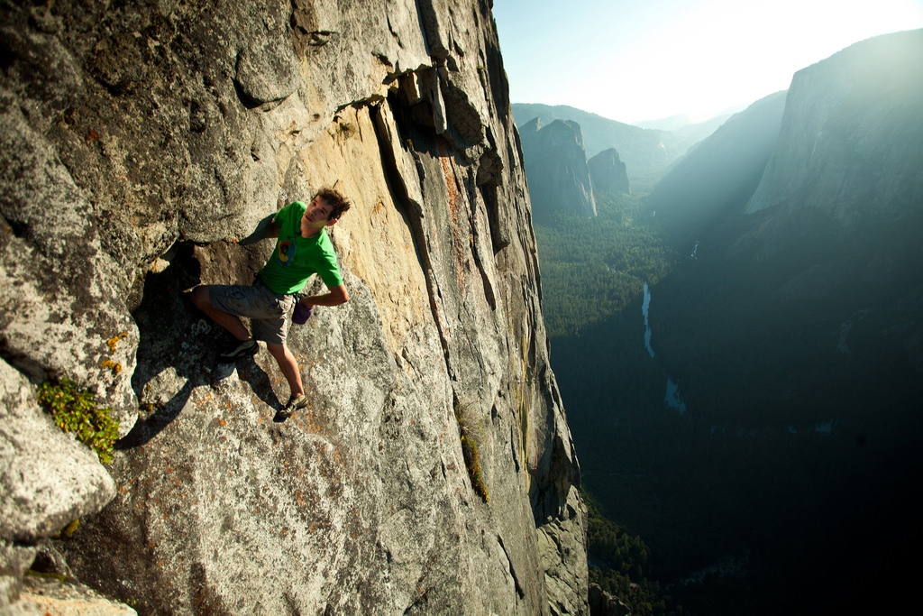 Adrenalinfüggők - a Yosemite-völgy sziklamászói by lwpkommunikacio alex honnold fotografia