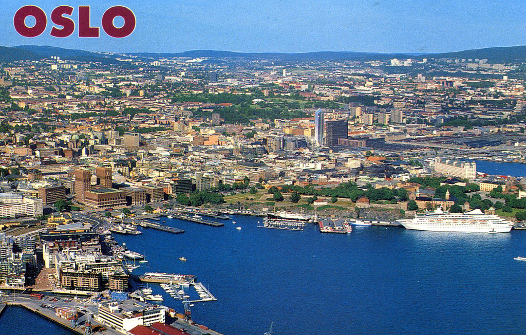 Oslo from the Air (1999 Postcard) by roger4336 oslo fotografia