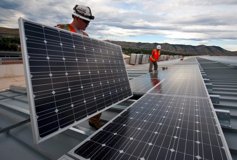 Okres v Indii sa stal prvým, ktorý bude na 100% poháňaný solárnou elektrickou energiou