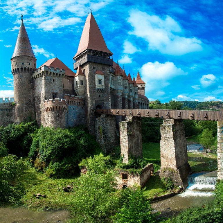 Ponuka spiatočnej letenky v máji do Transylvánie za 21€!