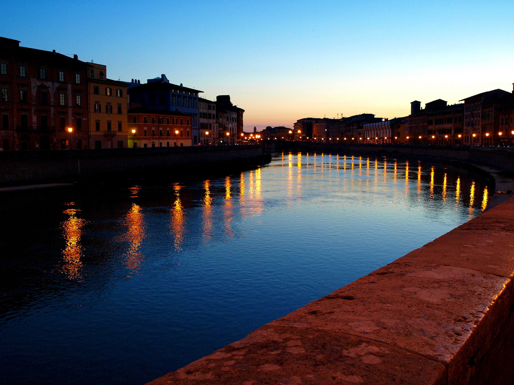 Passeggiata serale by kekko64 Pisa fotografia