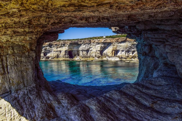 Ponuka spiatočných leteniek na Cyprus s odletom z Košíc len za 76€!