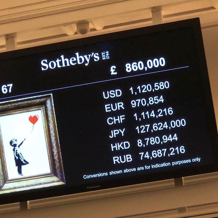Po predaní obrazu od Banksyho za viac ako 1 milión dolárov sa obraz sám skartoval