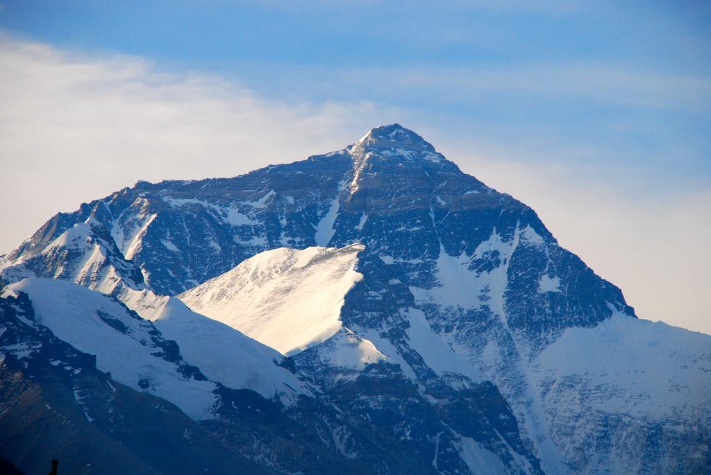 Mount Everest by Mot the barber mount everest fotografia