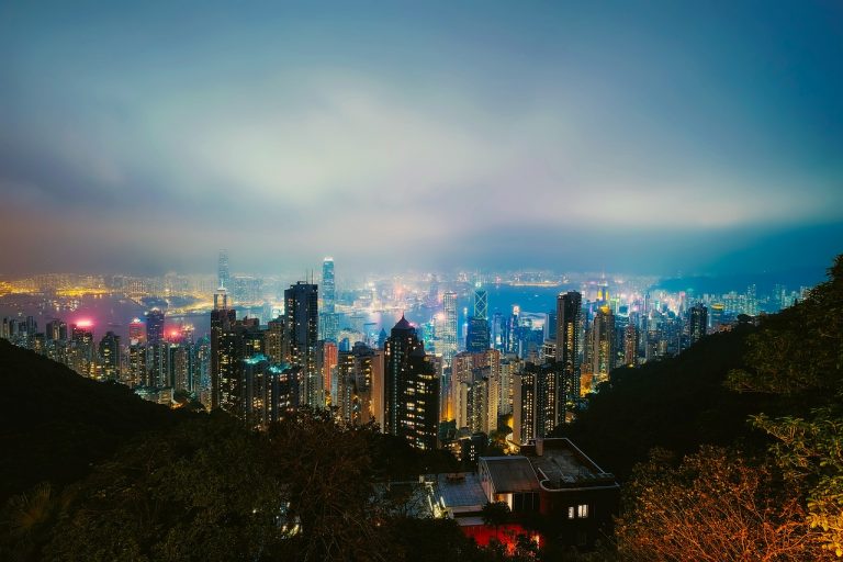 Hong Kong je jedno z tých miest, ktoré turisti milujú a to nie náhodou