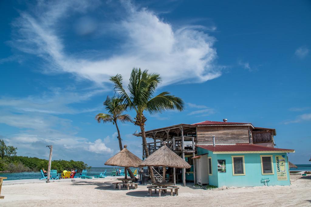 Bar at the beach 'The Split' on the Caribbean island Caye Caulker in Belize. by Phototravelography belize fotografia