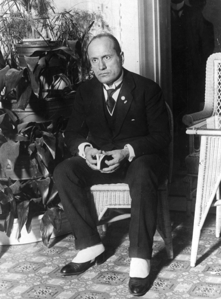 Krutý taliansky vodca Benito Mussolini bol Hitlerovým vzorom. Prečítajte si 10 faktov z jeho života