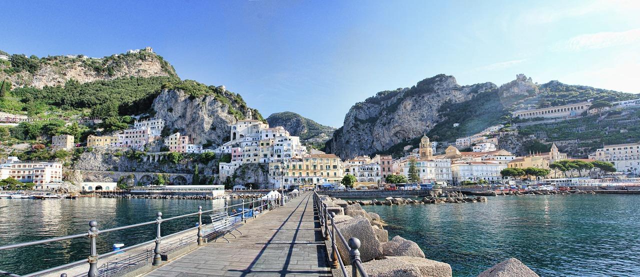 Photo by GregMontani amalfi italia fotografia
