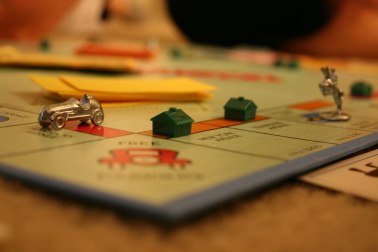 Monopoly – Zaujímavosti o populárnej spoločenskej hre, ktorá si získala srdcia ľudí po celom svete