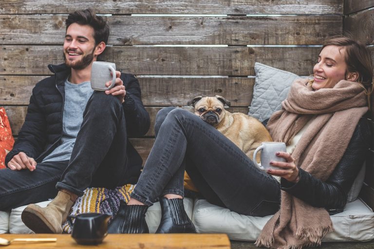 Spoznávajte nových ľudí, cestujte, prípadne si nájdite nových partnerov – toto je práca snov, ktorú ponúka aplikácia Bumble
