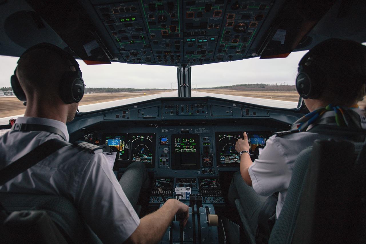 Photo by StockSnap pilots fotografia
