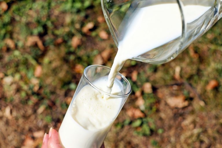 Viete ktorý nápoj najlepšie hydratuje vaše telo? Nuž, voda to podľa tejto štúdie nie je