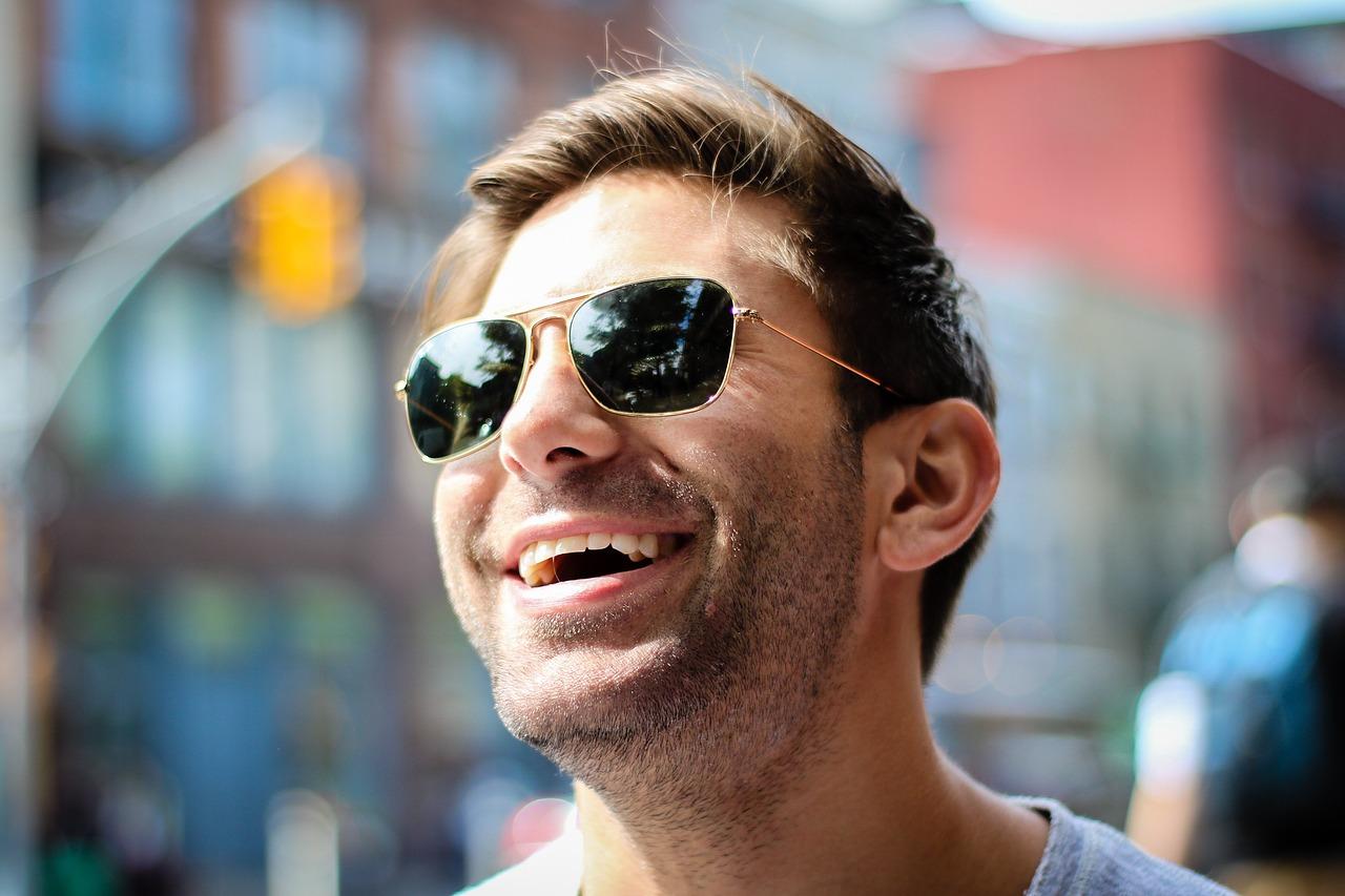 Photo by Pexels laughing fotografia