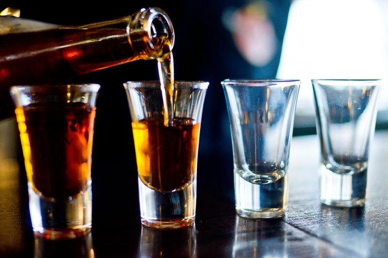 Spojené arabské emiráty dekriminalizovali alkohol a pristúpili aj k iným zmenám zákonov