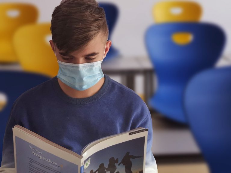 Žiaci stredných škôl žiadajú o zrušenie maturity. Petíciu podpísalo už viac ako 11 000 ľudí