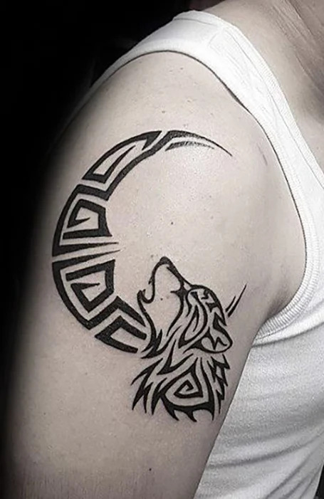 Kmeňové tetovanie vlka