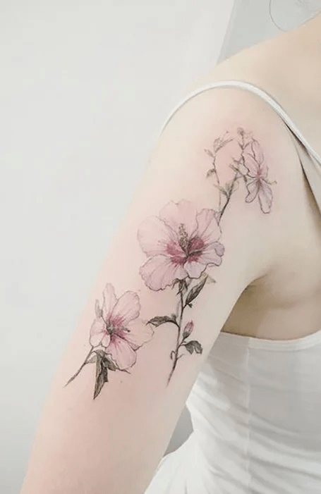 Tetovanie kvetu magnólie