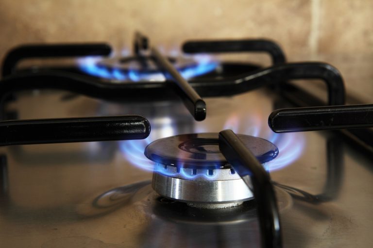 Rusko prerušuje dodávky plynu. Európe hrozia blackouty