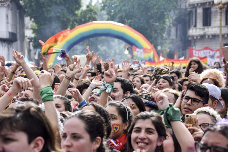 V Nemecku sa viac ako 120 zamestnancov katolíckej cirkvi sa prihlásilo k LGBTIQ komunite a žiada rešpekt