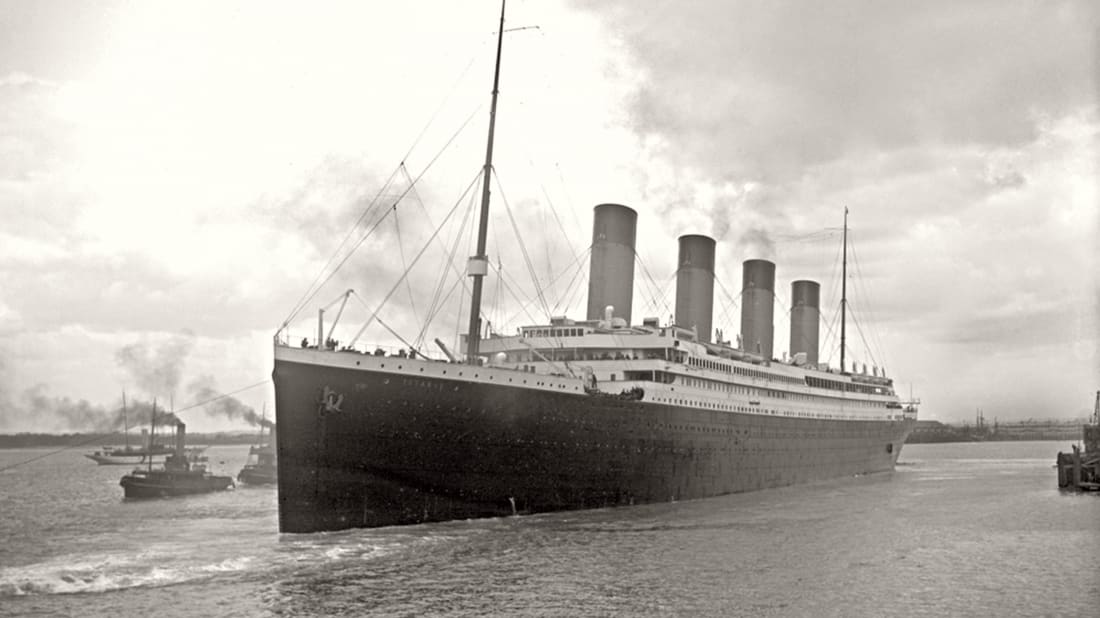 titanic leaving southampton