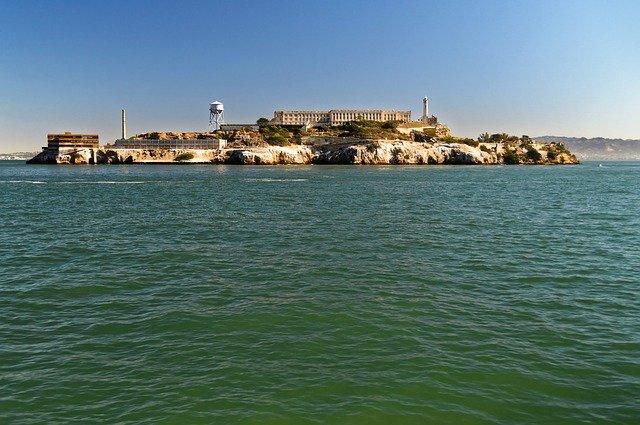 Photo by 27707 alcatraz photo