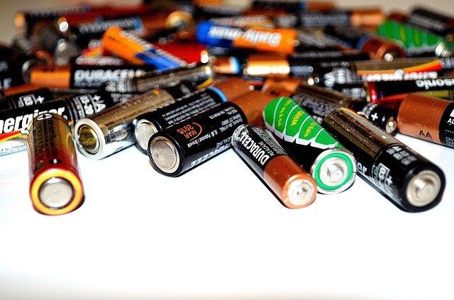 Photo by PublicDomainPictures batteries photo