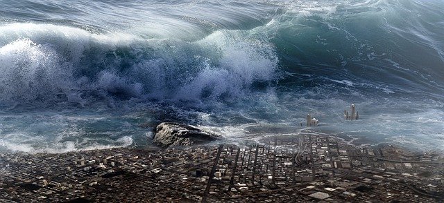 Photo by KELLEPICS tsunami photo