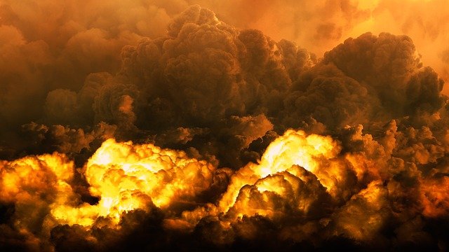 Photo by DeSa81 atom bomb photo