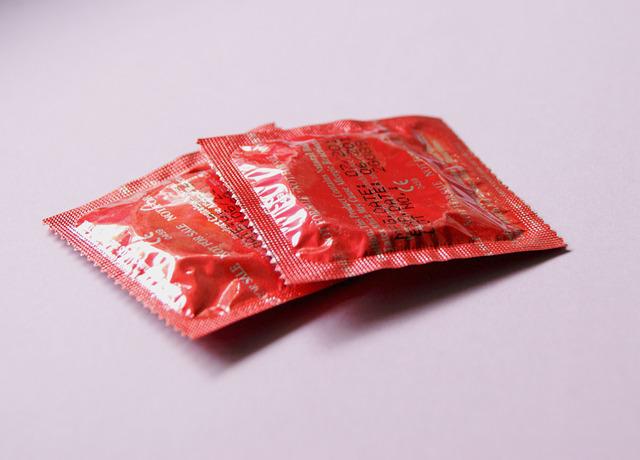 Photo by Anqa condom photo