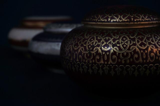 Photo by webandi urn photo