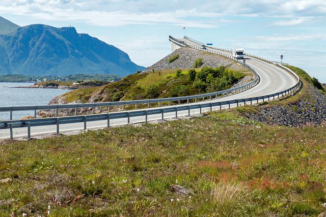 Photo by haysmits Atlantic Road photo