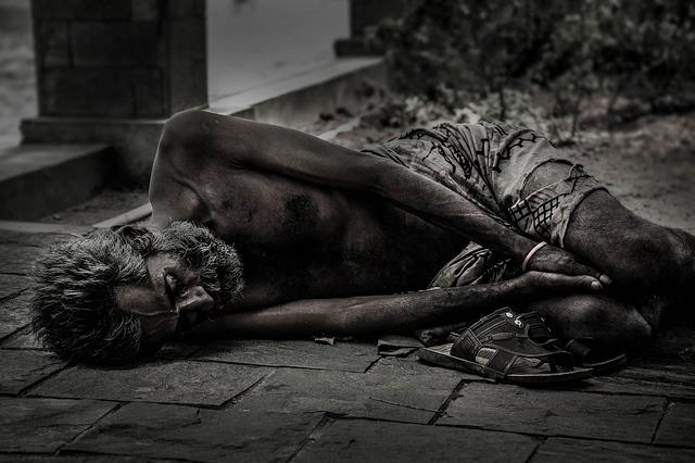 Photo by KasunChamara starving photo