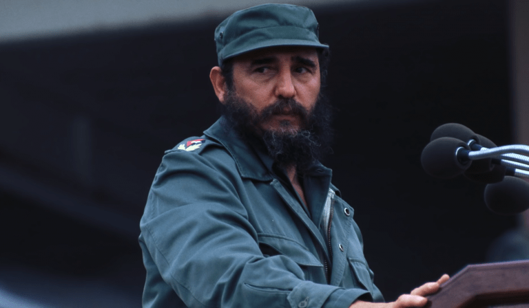 Fidel Castro, muž ktorý prežil viac ako 600 pokusov o jeho zabitie