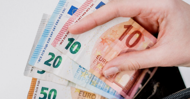 5 finančných návykov úspešných ľudí, ktoré by si mal používať aj ty