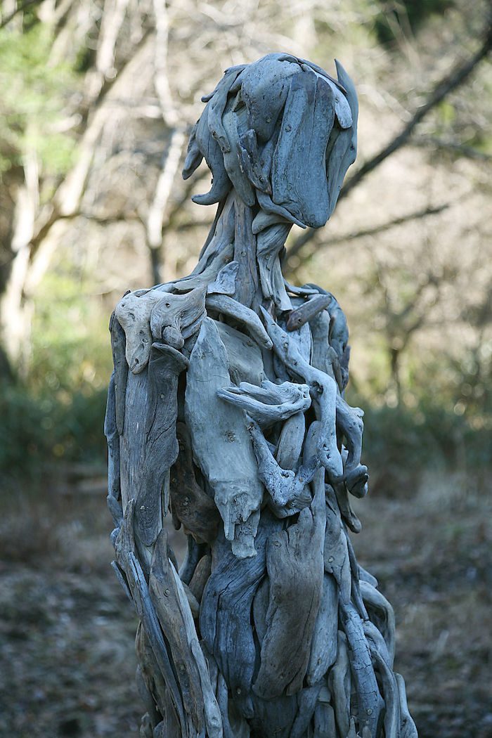 driftwood sculptures nagato iwasaki 1
