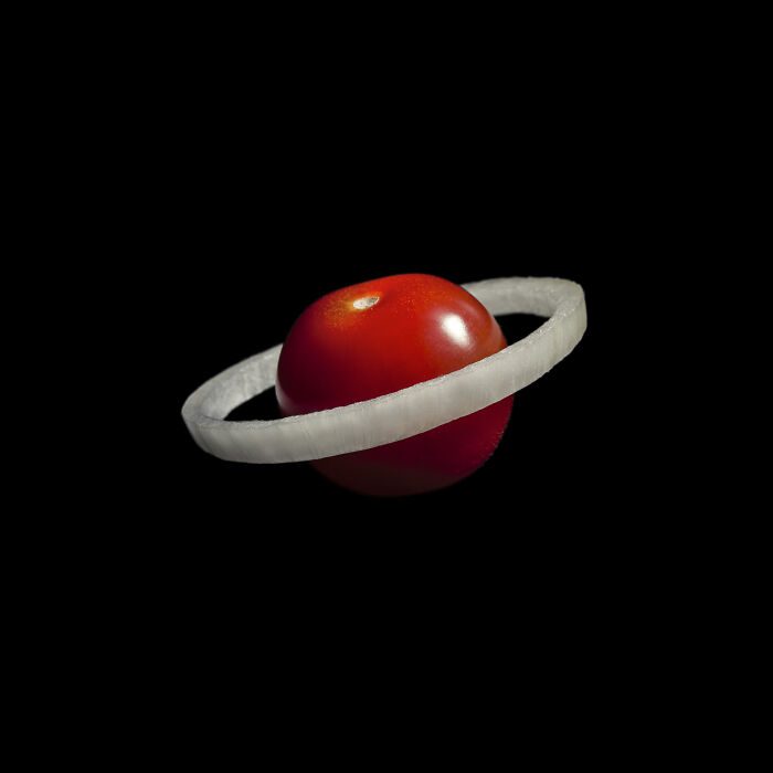 Space Tomato Domenic Bahmann 64e206b4c67a7 700