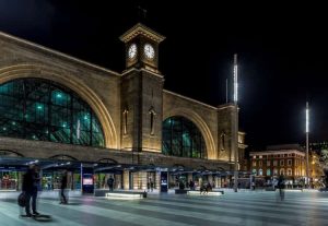 rowling s parents met at king s cross station photo u2