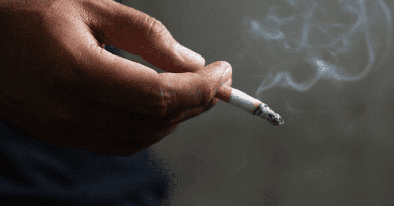 Ako prebieha spracovanie tabaku a výroba cigariet?