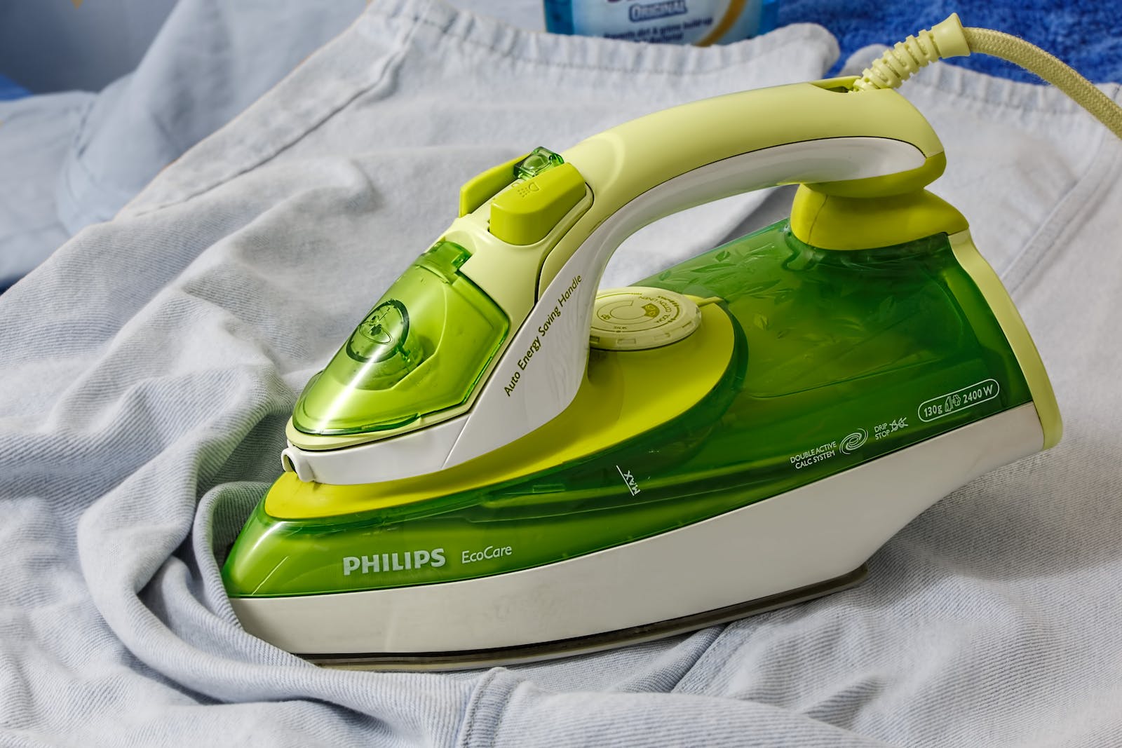 Green White Philips Iron